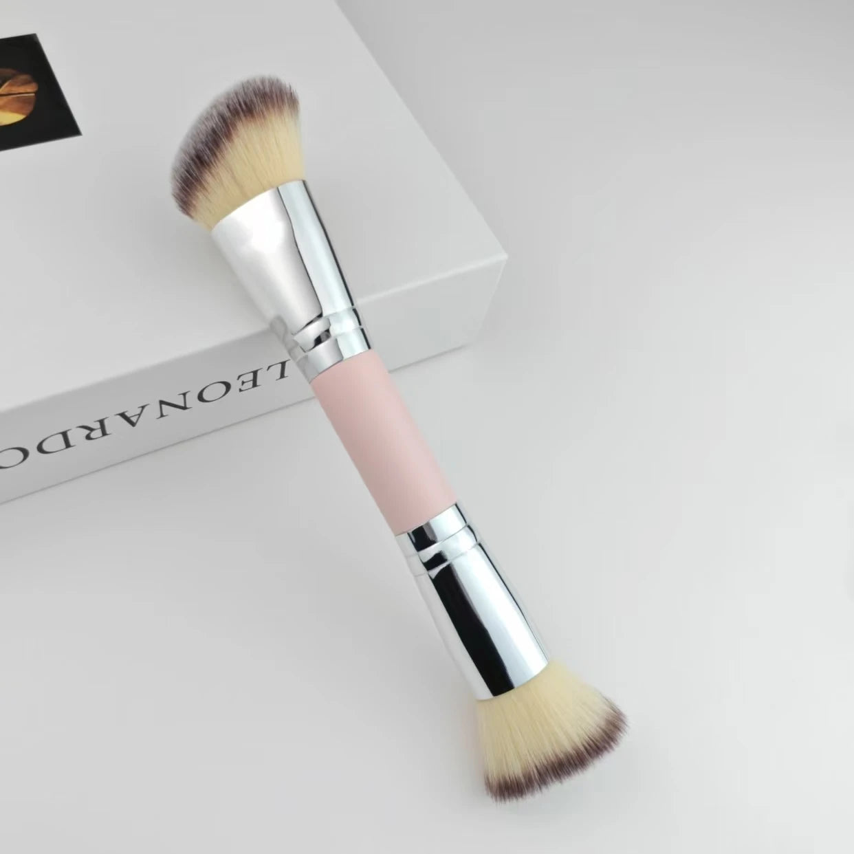 Facial Makeup Brush – Portable Double-Headed Contour & Blending Brush