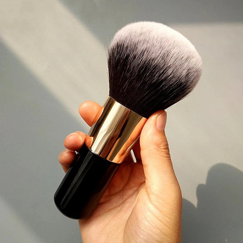 1Pcs Big Size Makeup Brush – Extra Large Fluffy Face Brush for Powder, Blush & Bronzer
